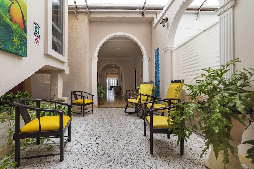 Ayenda Hotel Virrey 76 Barranquilla  Kültér fotó